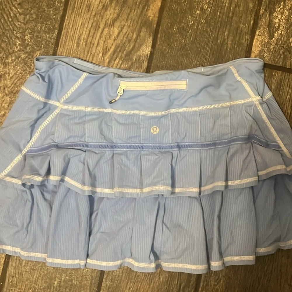 Run: Pace-Setter Skirt*R - Picture 7 of 8